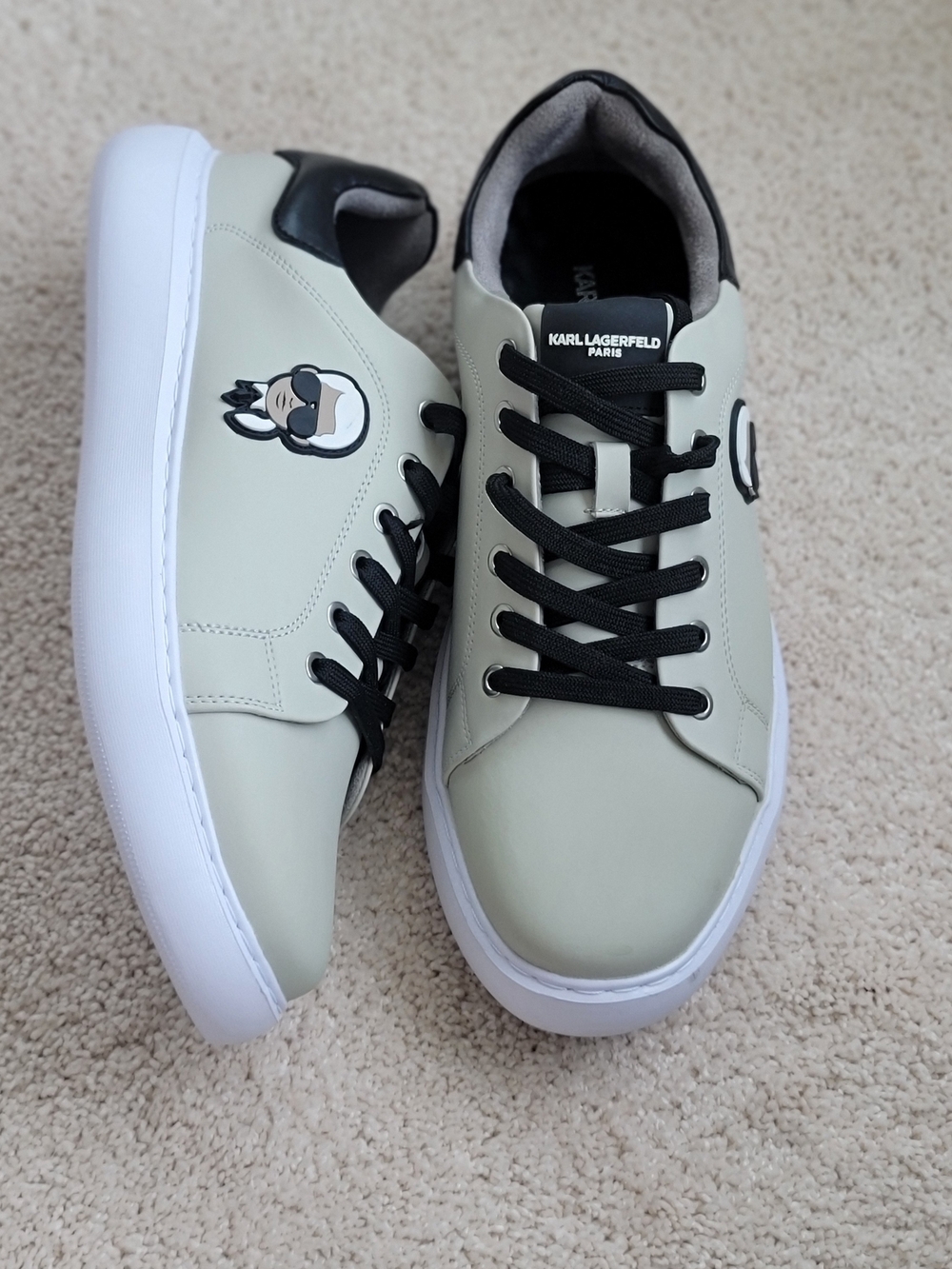 Karl Lagerfeld Paris‎ LF1S1107 Low Top Sneakers – Size 11M – NWOB